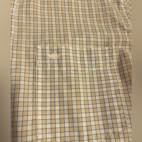Dockers Icon Button down Shirt Meduim - Picture 3 of 8